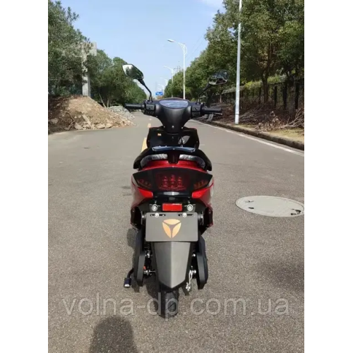 Електроскутер YADEA LUNA колір червоний