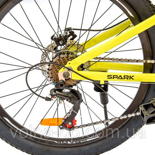 Велосипед SPARK PLEASURE (колеса — 24", алюмінієва рама — 11") Велосипед SPARK PLEASURE (колеса — 24", алюмінієва рама — 11")