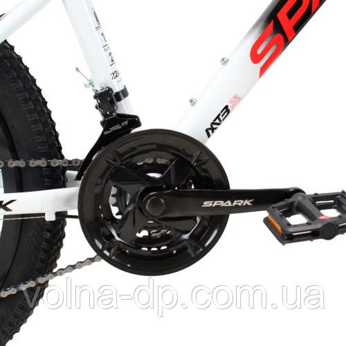 Велосипед SPARK MONTERO JR. (колеса — 24", алюмінієва рама — 13") білий із чорним Велосипед SPARK MONTERO JR. (колеса — 24", алюмінієва рама — 13") білий із чорним