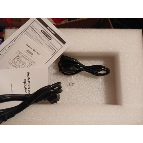 Зарядна станція Oukitel P1000E Plus / 1800 Вт / 1024 Вт год / LiFePO4