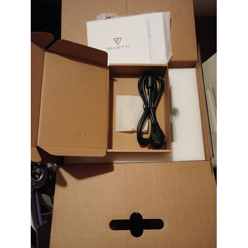 Портативна акумуляторна електростанція BLUETTI ELITE 100 V2 (EU) 1800W / 1024 WH - для кемпінгу, подорожей і дому