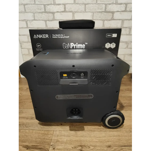 Потужна портативна Зарядна станція Anker Solix F2000 2048Wh 2300W інвертор,швидкий заряд