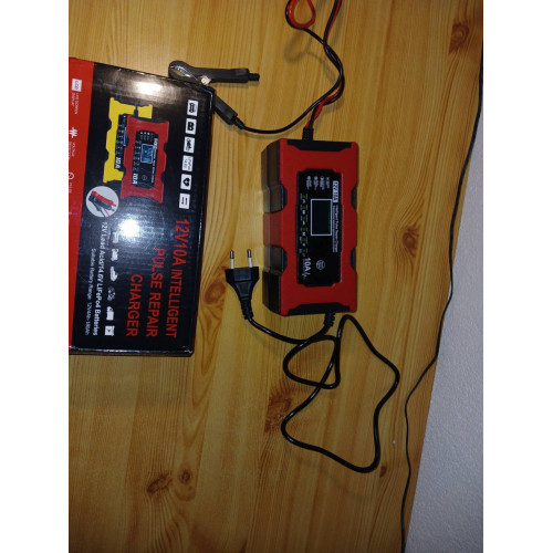 Зарядний пристрій для автомобільного акумулятора XJB1210-2 12V 10A / 14.6V LiFePo4 (17121) Зарядний пристрій для автомобільного акумулятора XJB1210-2 12V 10A / 14.6V LiFePo4 (17121)