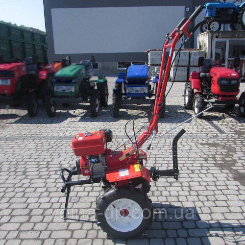 Мотоблок FORTE 1050G NEW, колеса 8", 7 к.с., червоний Мотоблок FORTE 1050G NEW, колеса 8", 7 к.с., червоний